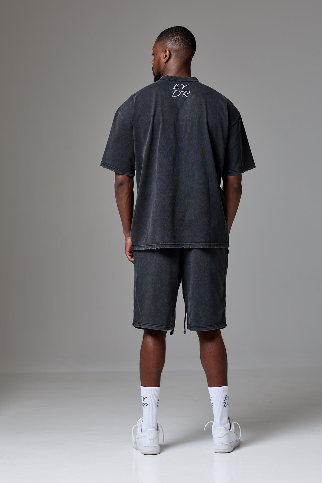 La Vie Des Rêves Washed T-shirt - Black